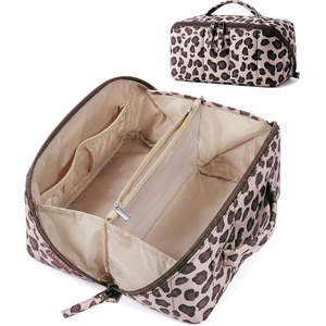 BAGSMART Makeup Bag Cosmetic Bag, Travel Makeup Bag,Water-resistent Makeup Bags for Women Portable Pouch Open Flat Make Up Organizer Bag for Toiletries, Brushes, Pink(16-Leopard)
