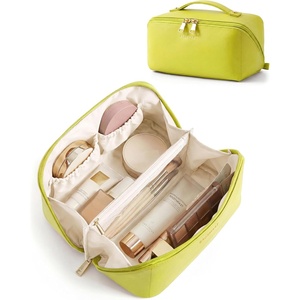 BAGSMART Makeup Bag Travel Cosmetic Bag,Women Toiletry Case, Classic Brown(18- Light Green)