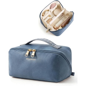 BAGSMART Makeup Bag Travel Cosmetic Bag,Women Toiletry Case, Classic Brown(21- Vintage Denim Blue)