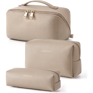 BAGSMART Makeup Bag Travel Cosmetic Bag,Women Toiletry Case, Classic Brown(35-Camel)