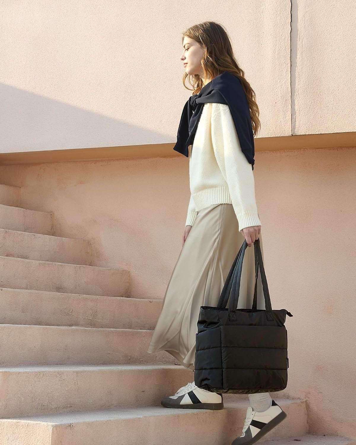 image:imageBAGSMART Puffy Tote Bag for Women Lightweight Work Tote HandbagBlack