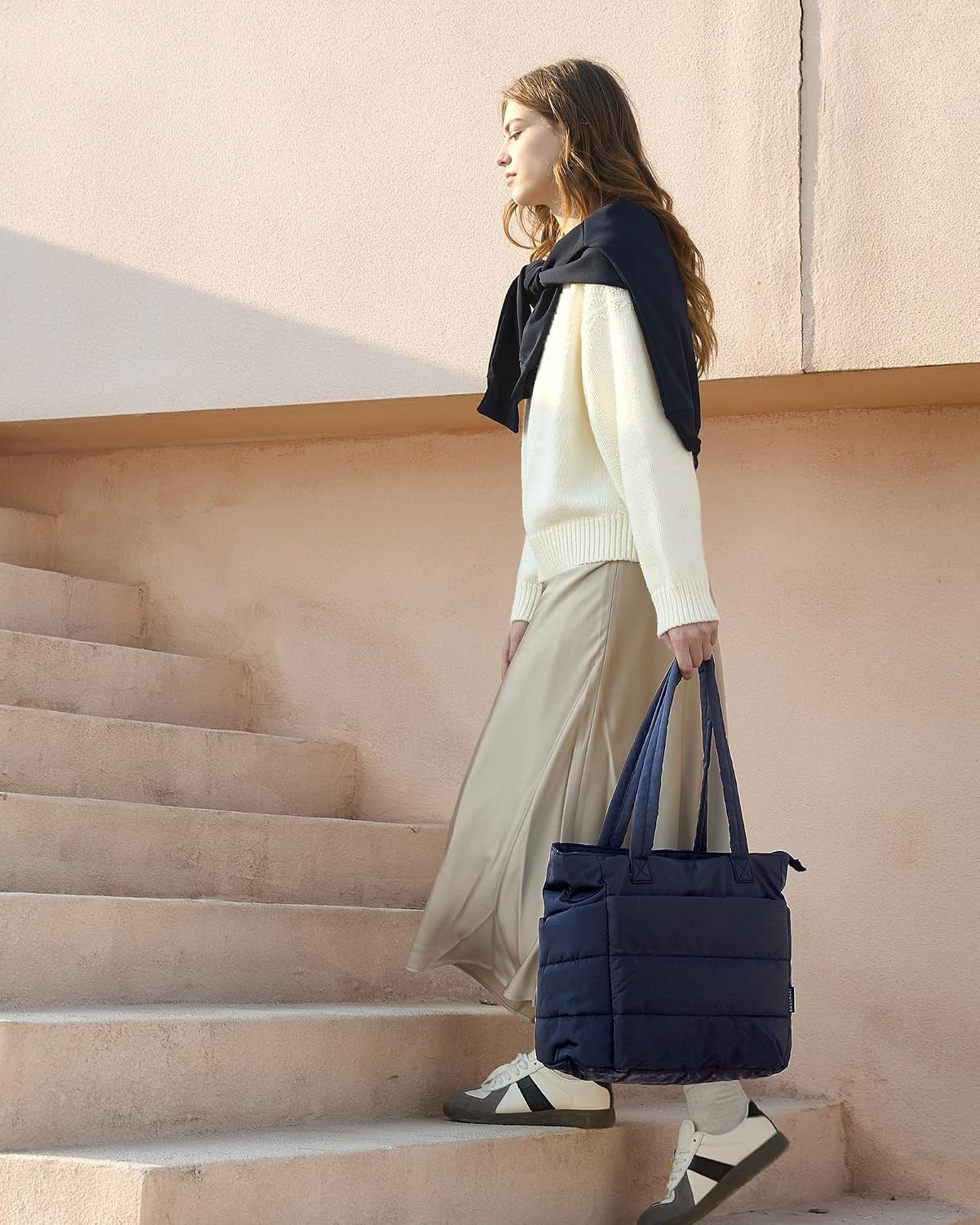 image:imageBAGSMART Puffy Tote Bag for Women Lightweight Work Tote HandbagNavy Blue