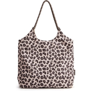 BAGSMART Tote Bag for Women, Travel Tote Beach Bag with Zipper for Gym(Leopard Print)