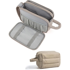BAGSMART Travel Toiletry Bag for Women, Water-resistant, Camel(Camel)